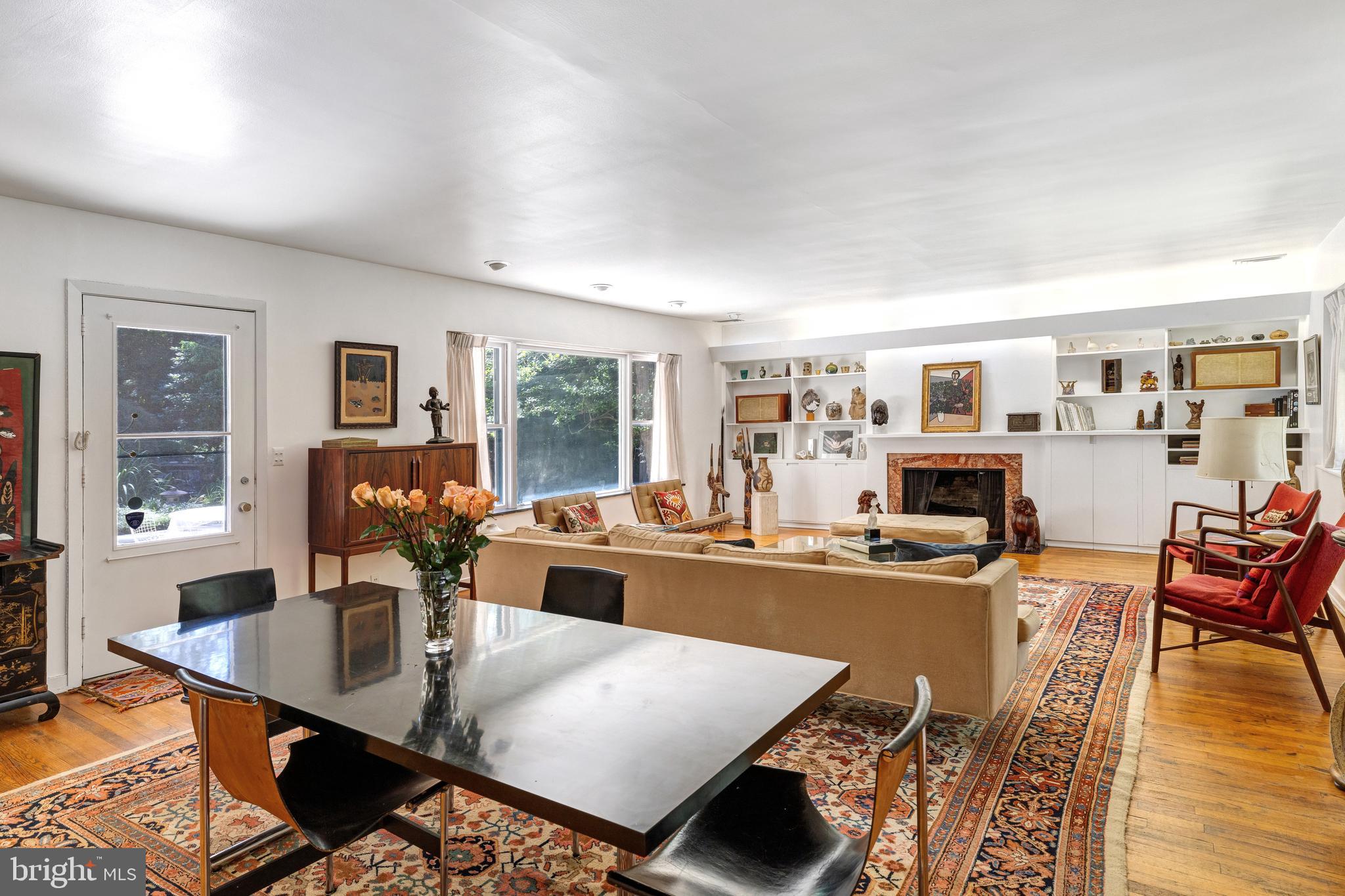 EAST FALLS - Residential