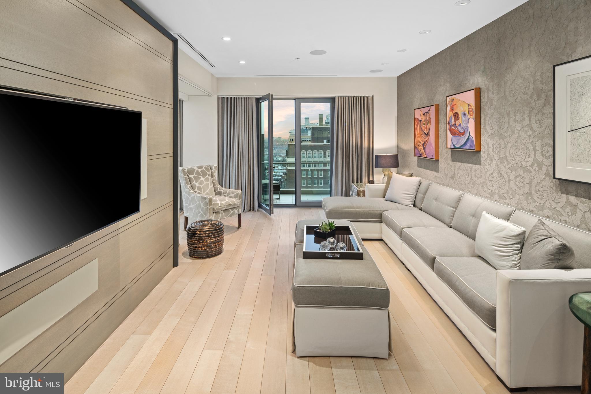 RITTENHOUSE SQUARE - Residential