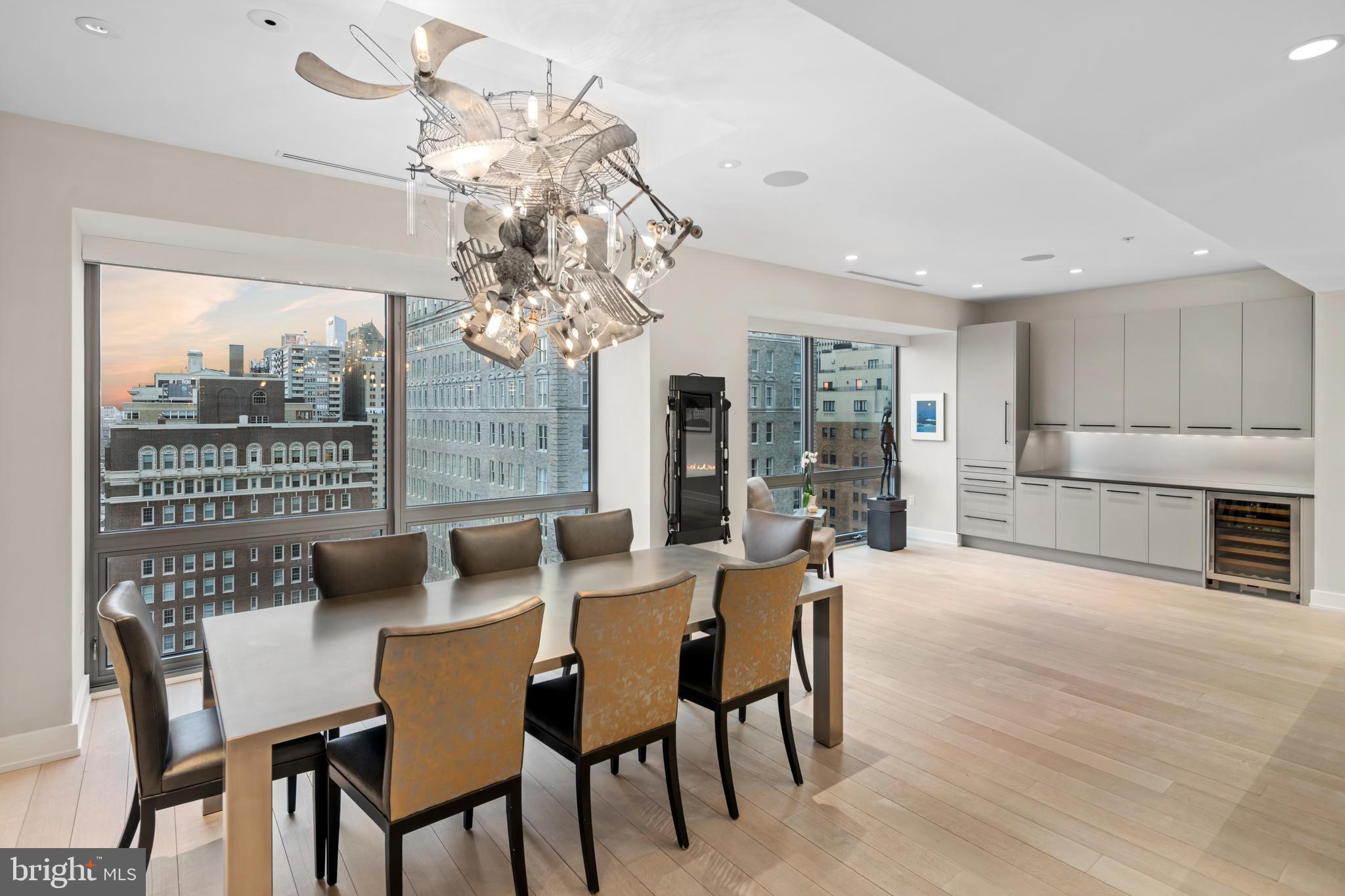 RITTENHOUSE SQUARE - Residential