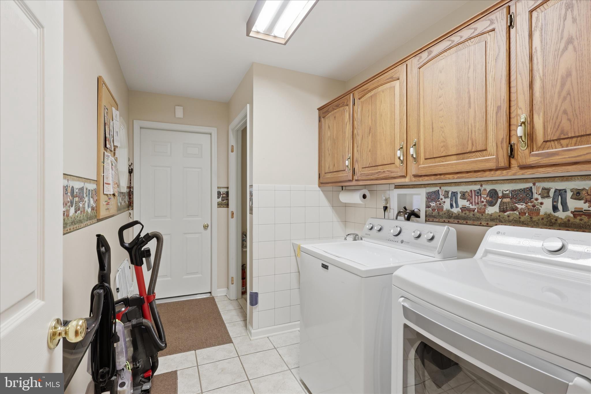 PENN NATIONAL GOLF COURSE COMMUNITY - Residential