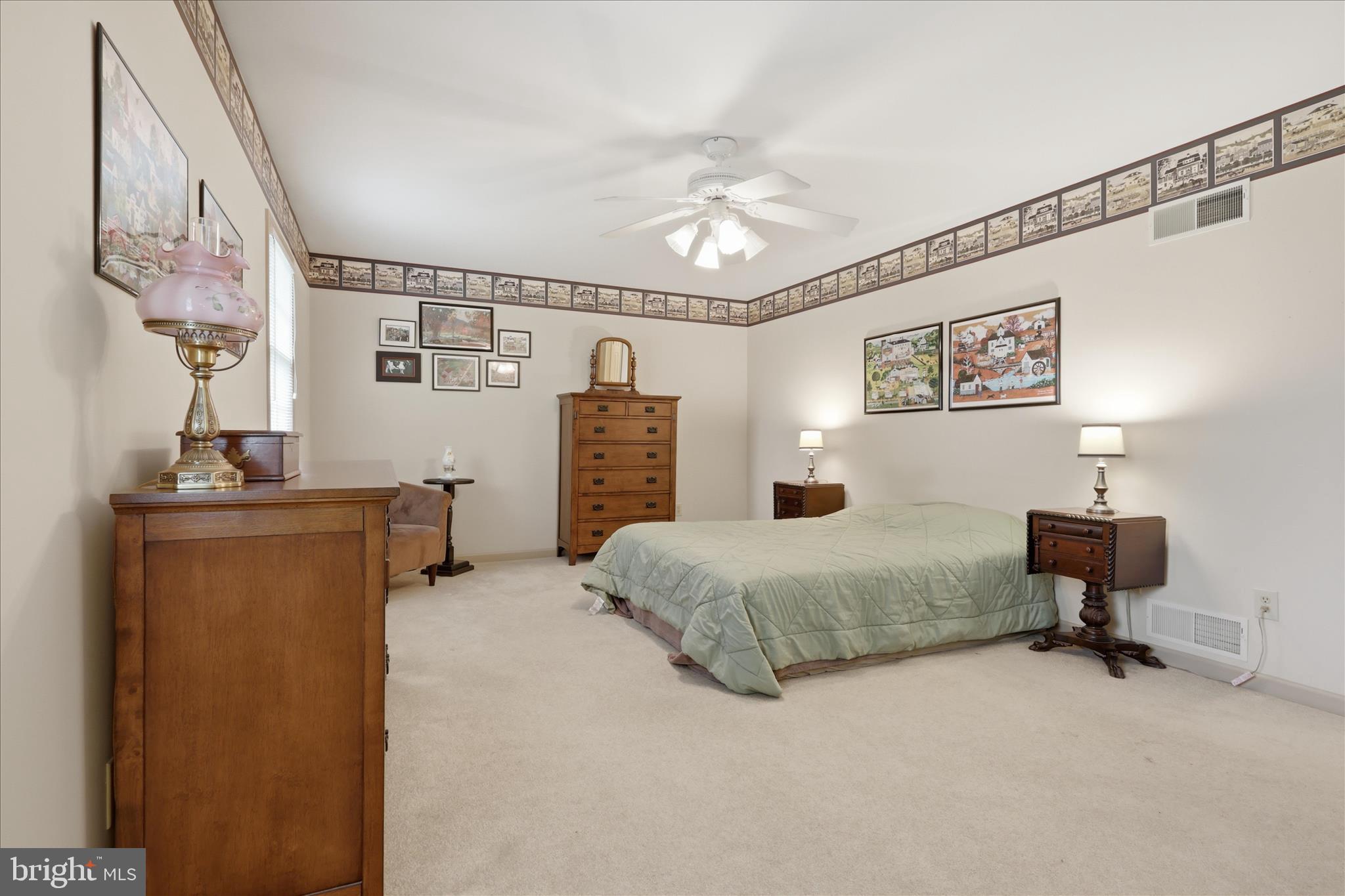 PENN NATIONAL GOLF COURSE COMMUNITY - Residential