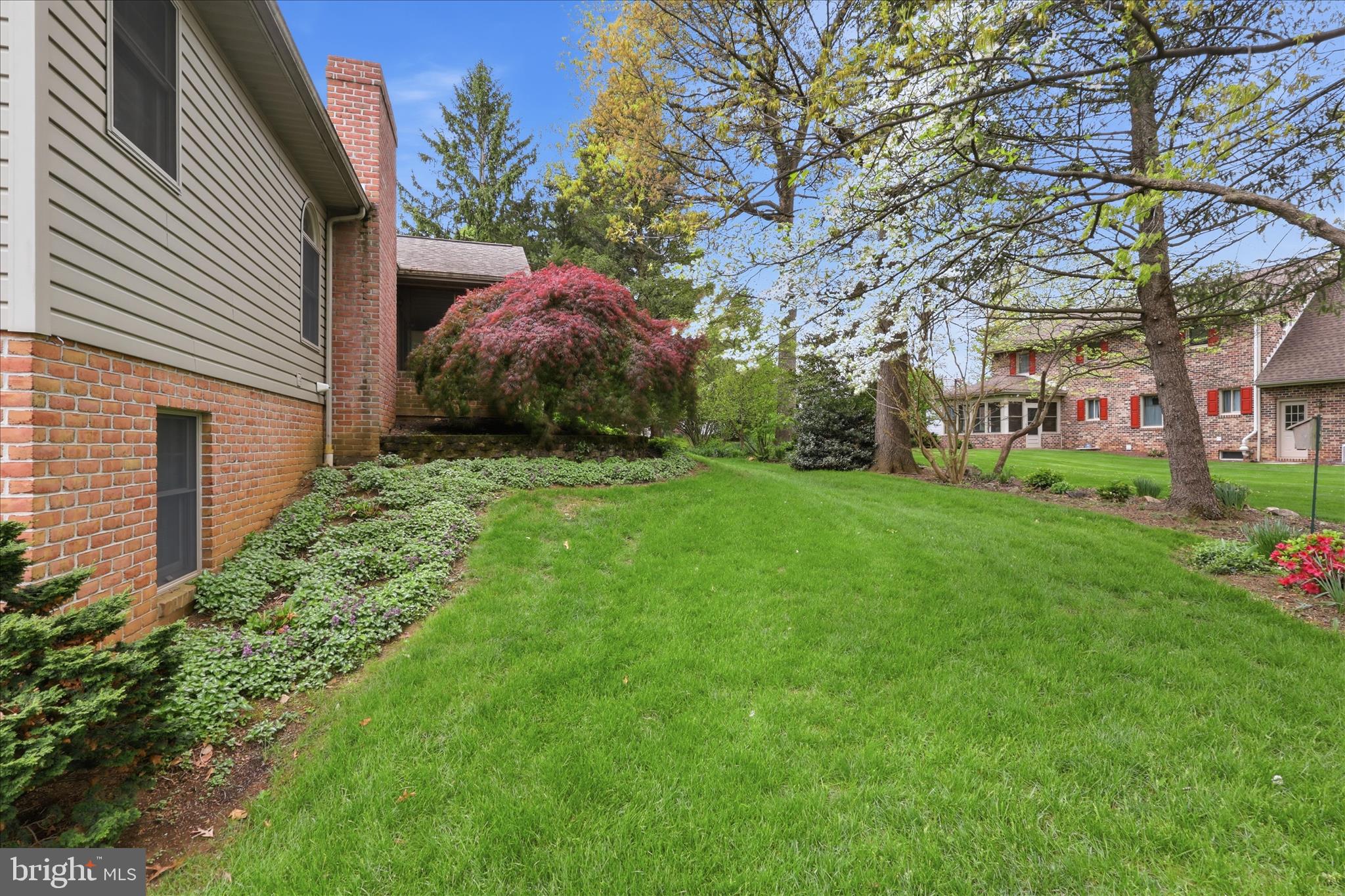 PENN NATIONAL GOLF COURSE COMMUNITY - Residential