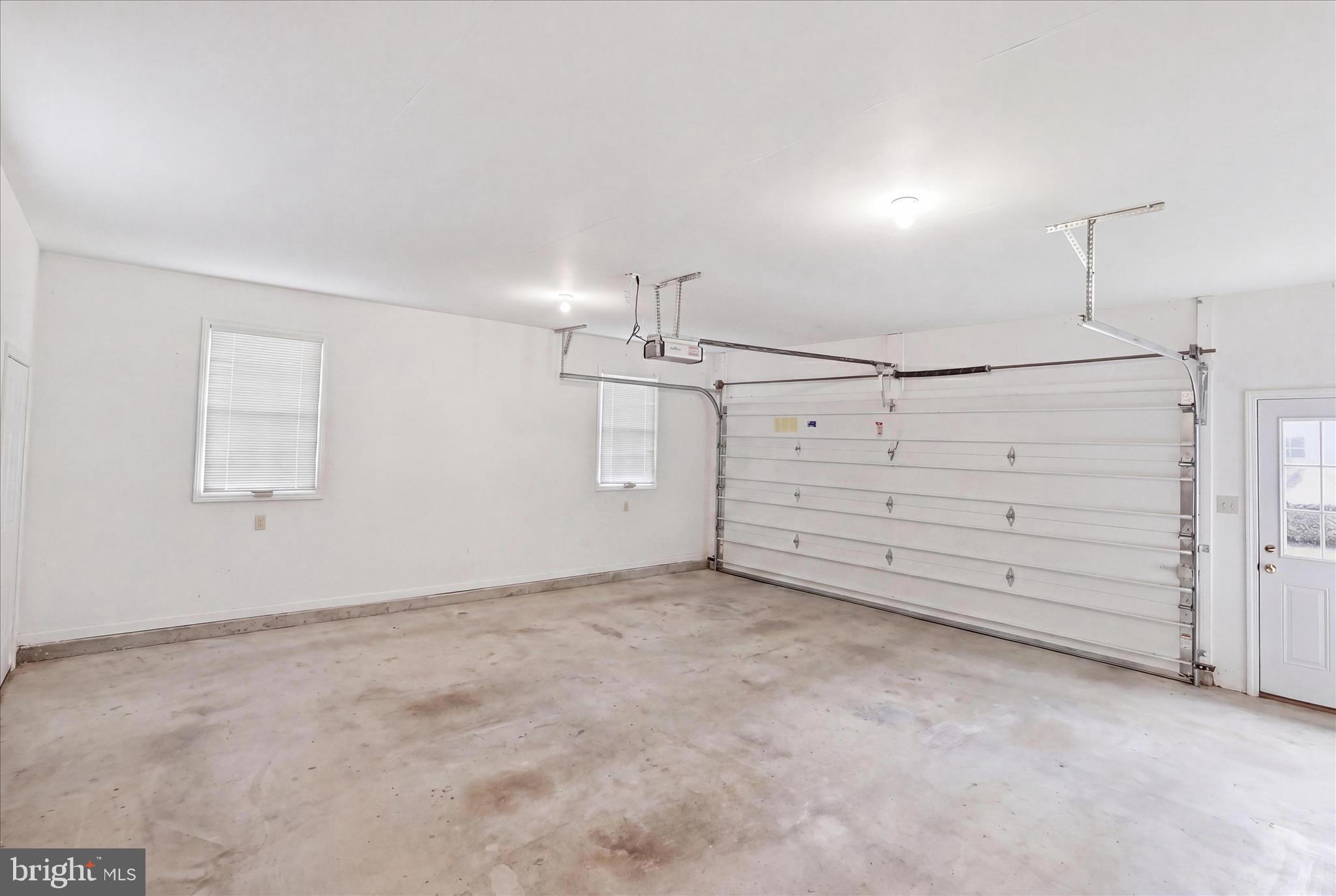 PENN NATIONAL GOLF COURSE COMMUNITY - Residential