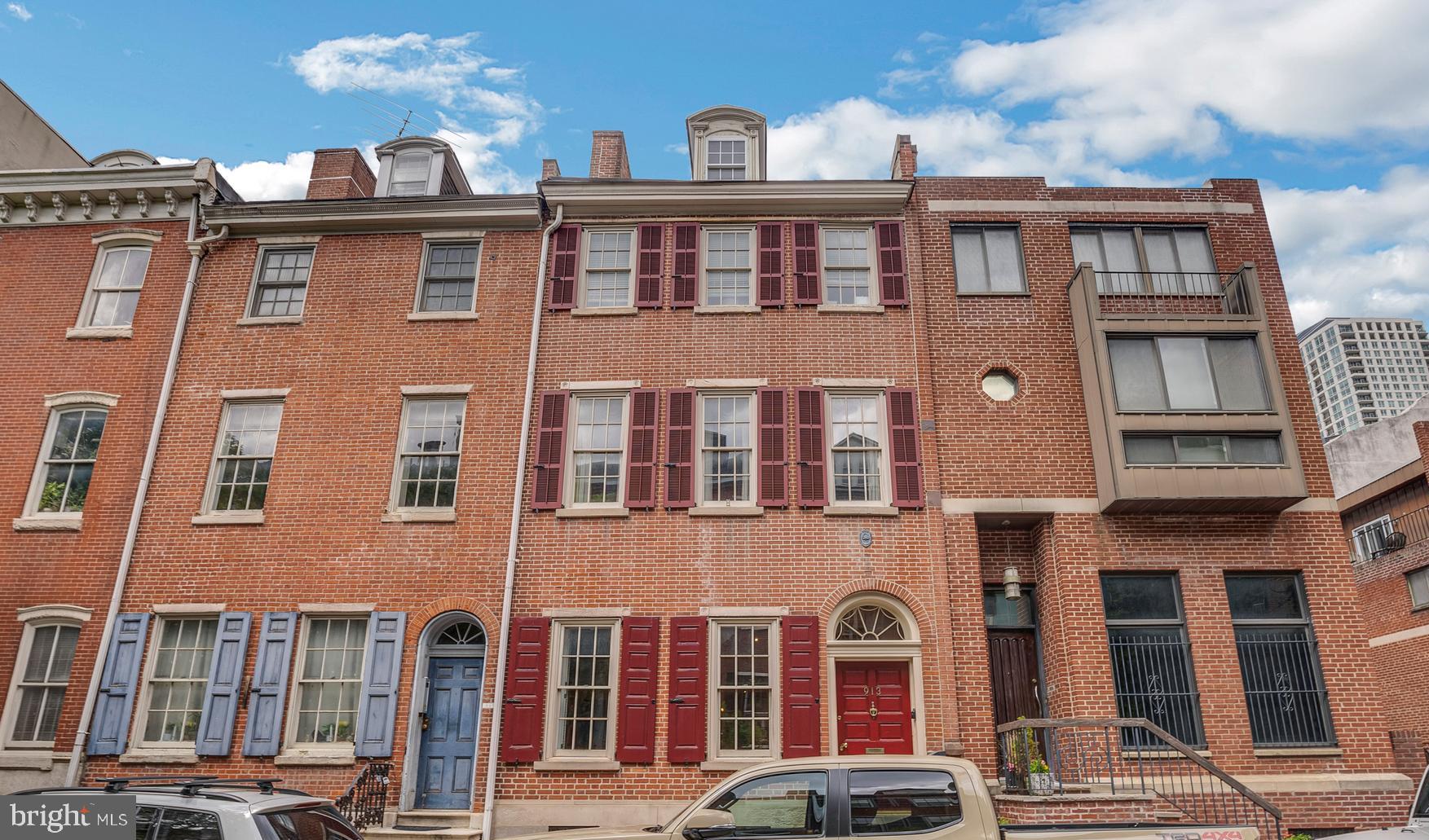 WASHINGTON SQ WEST - Residential