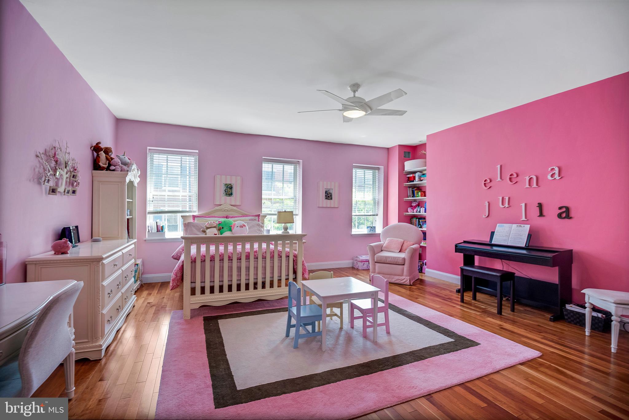 WASHINGTON SQ WEST - Residential