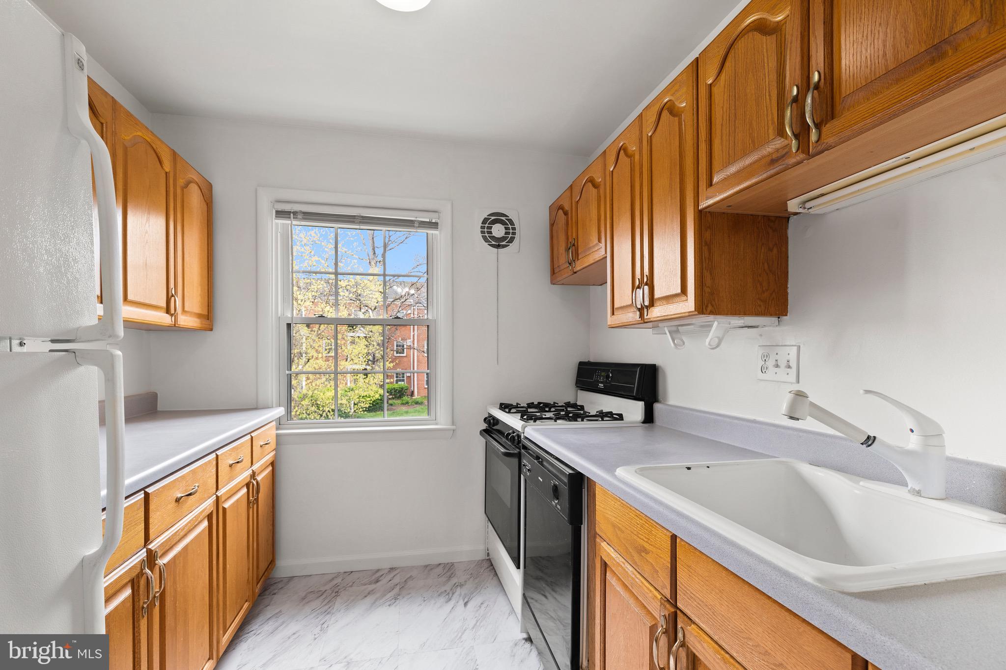 FOXCROFT COLONY - Residential