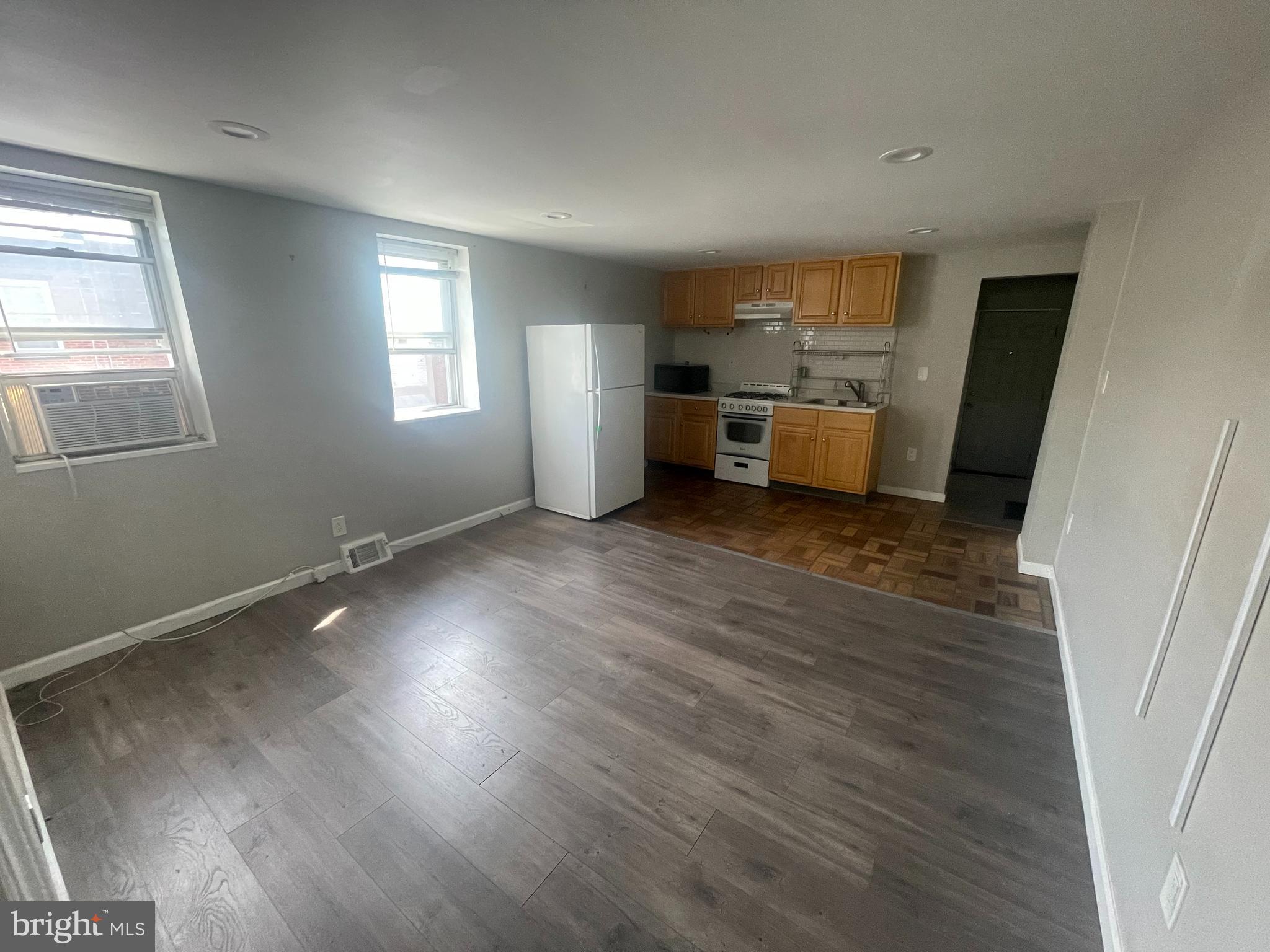 PASSYUNK SQUARE - Residential Lease
