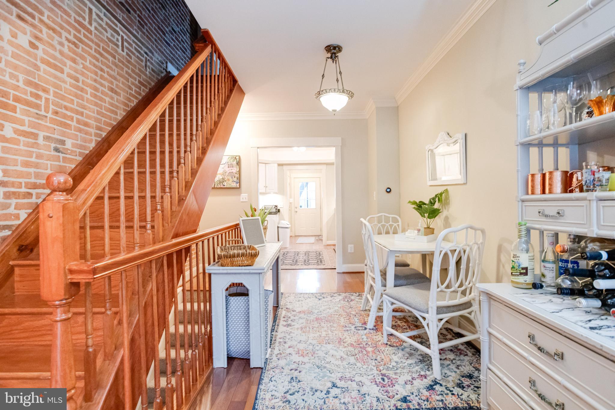 LOCUST POINT - Residential