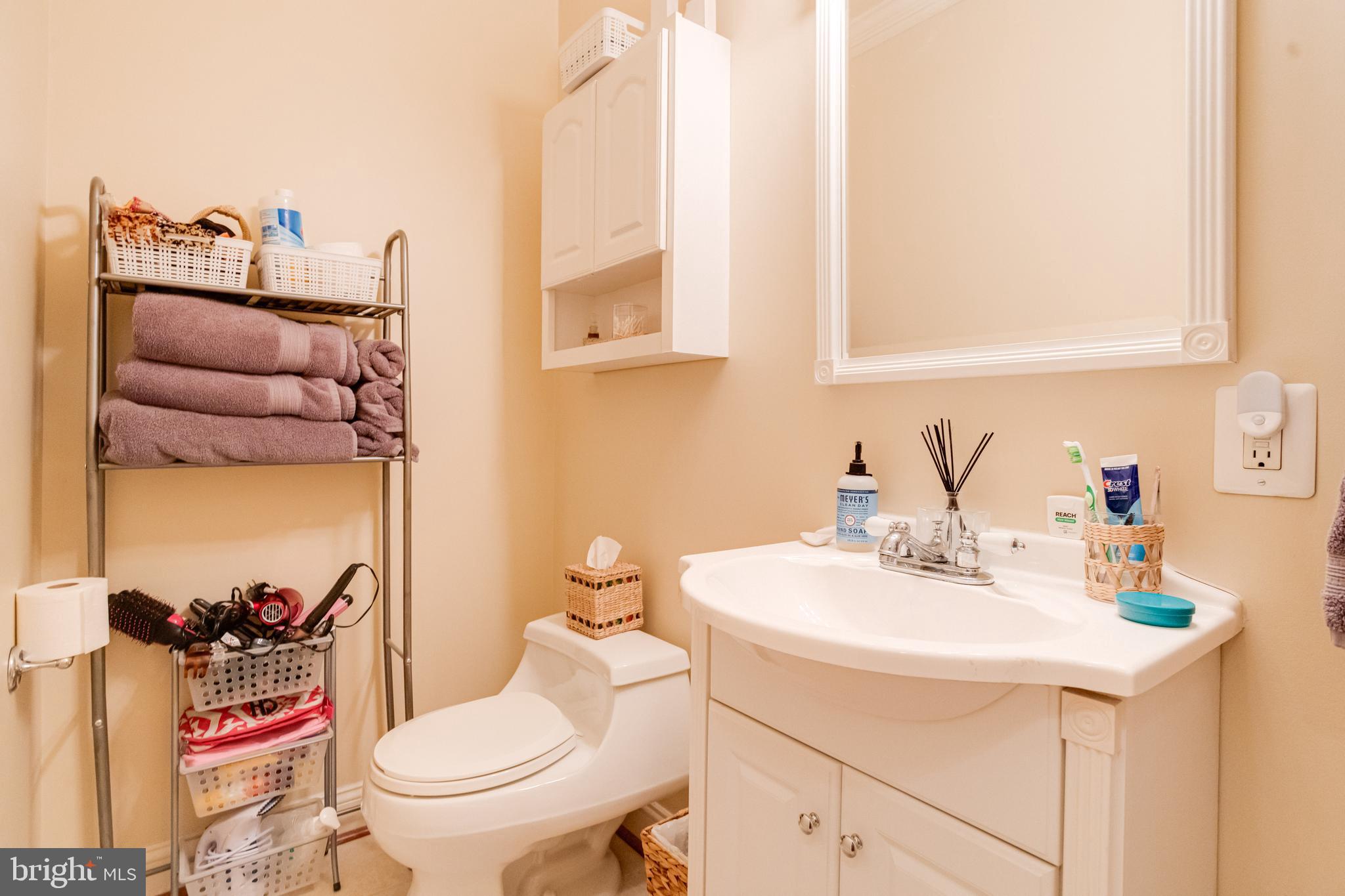 LOCUST POINT - Residential