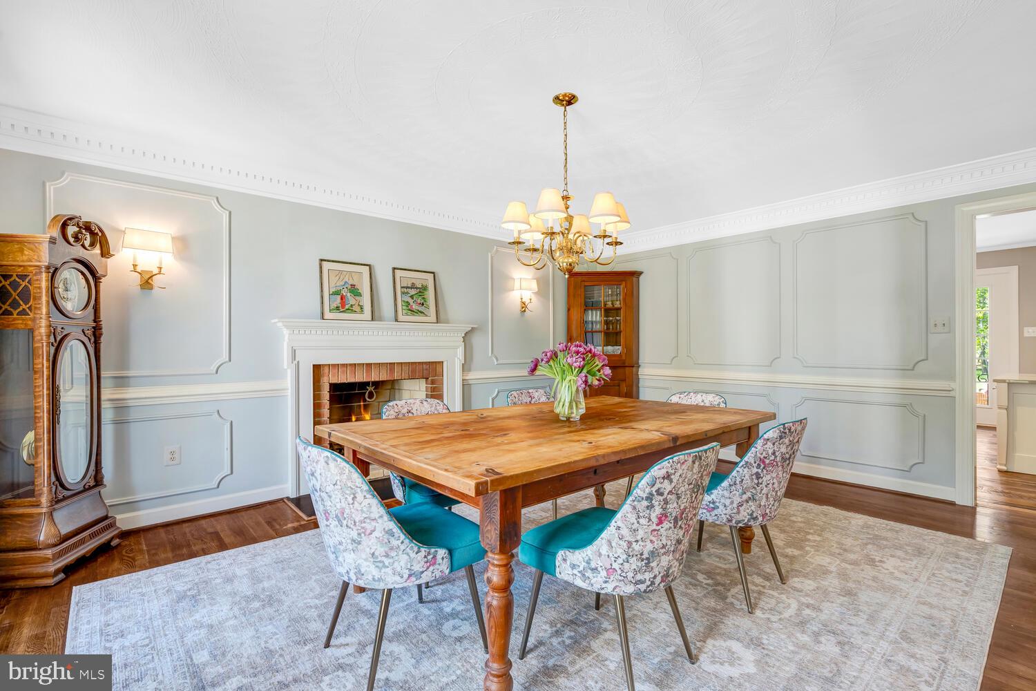 THUNDER OAK - Residential