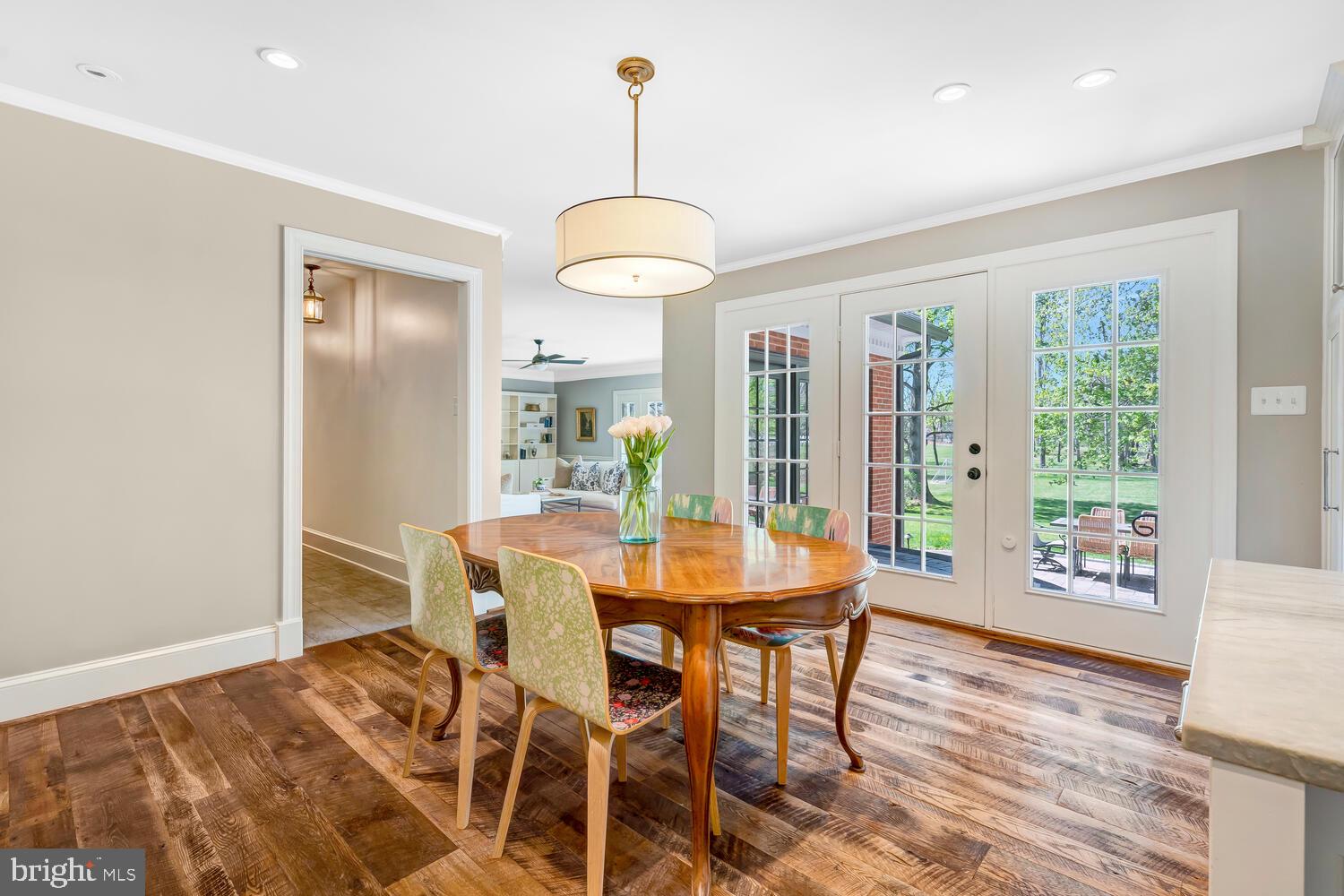 THUNDER OAK - Residential