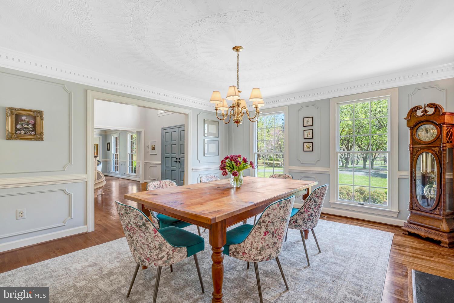 THUNDER OAK - Residential