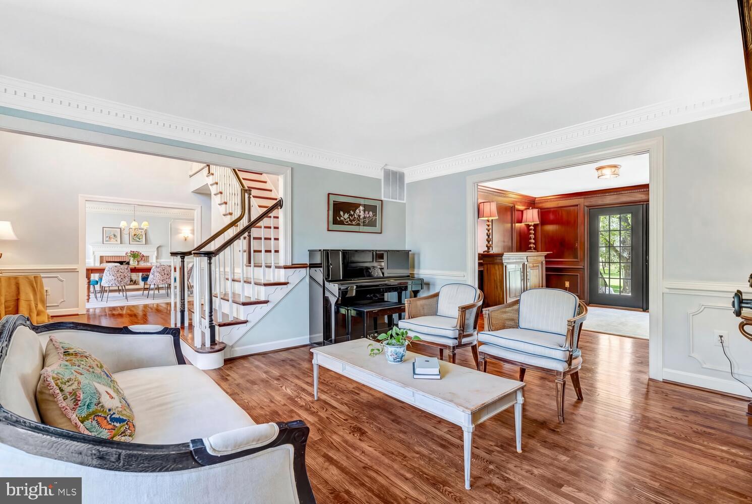 THUNDER OAK - Residential