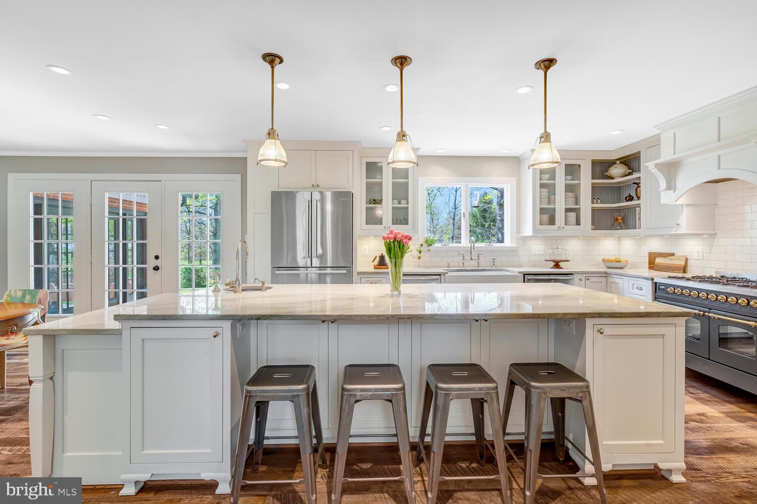 THUNDER OAK - Residential