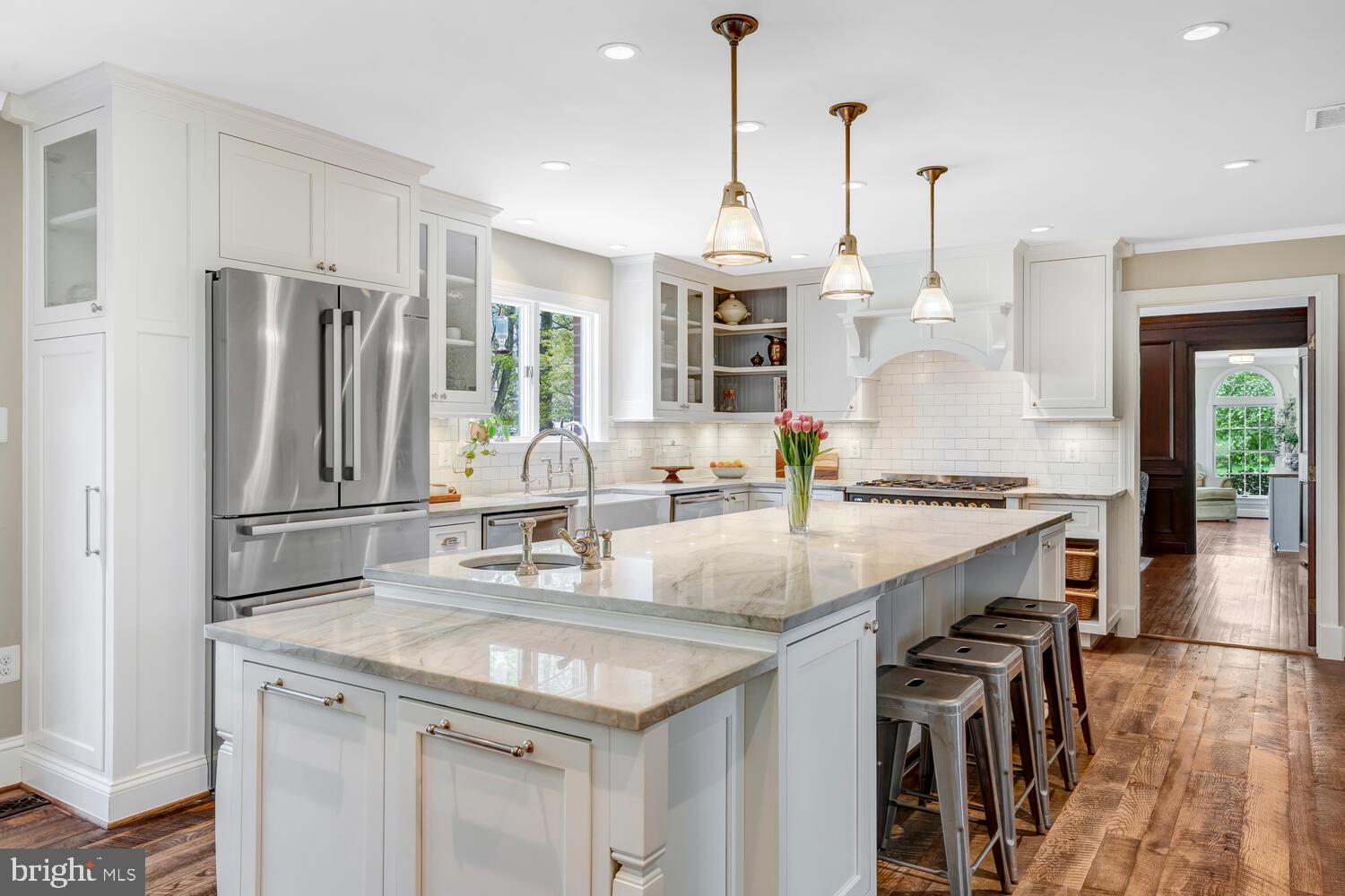 THUNDER OAK - Residential