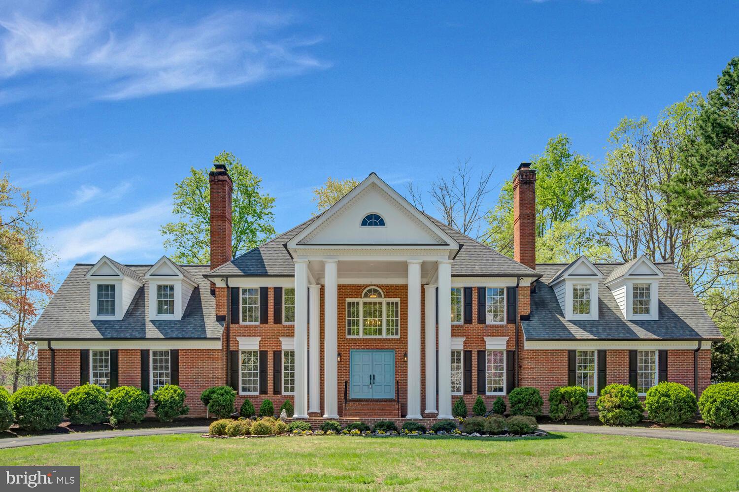 THUNDER OAK - Residential