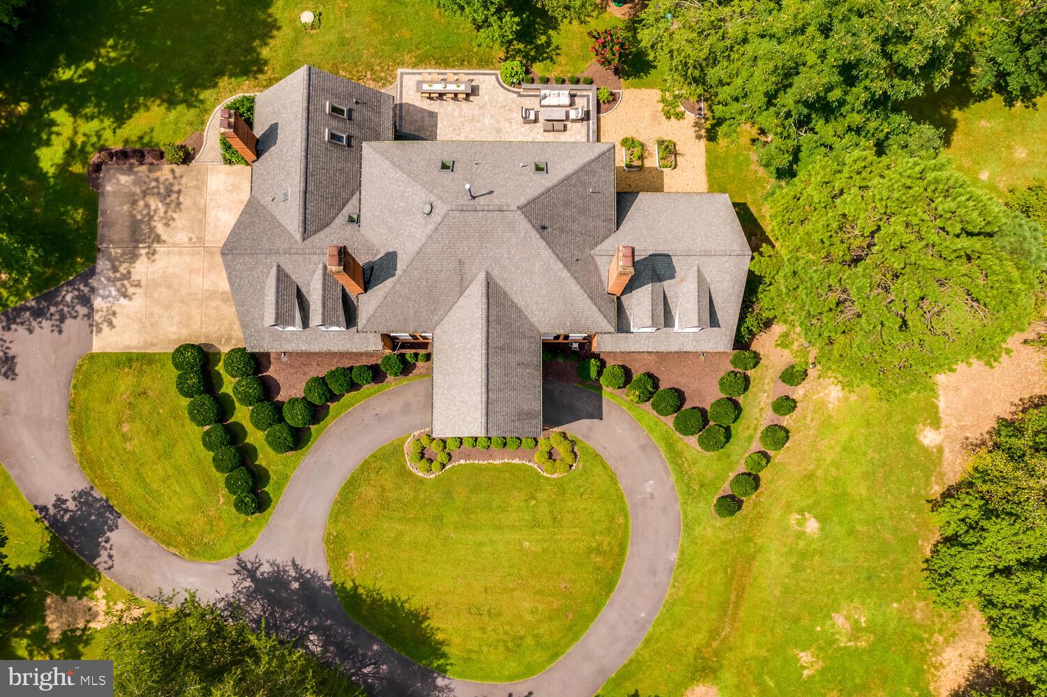 THUNDER OAK - Residential