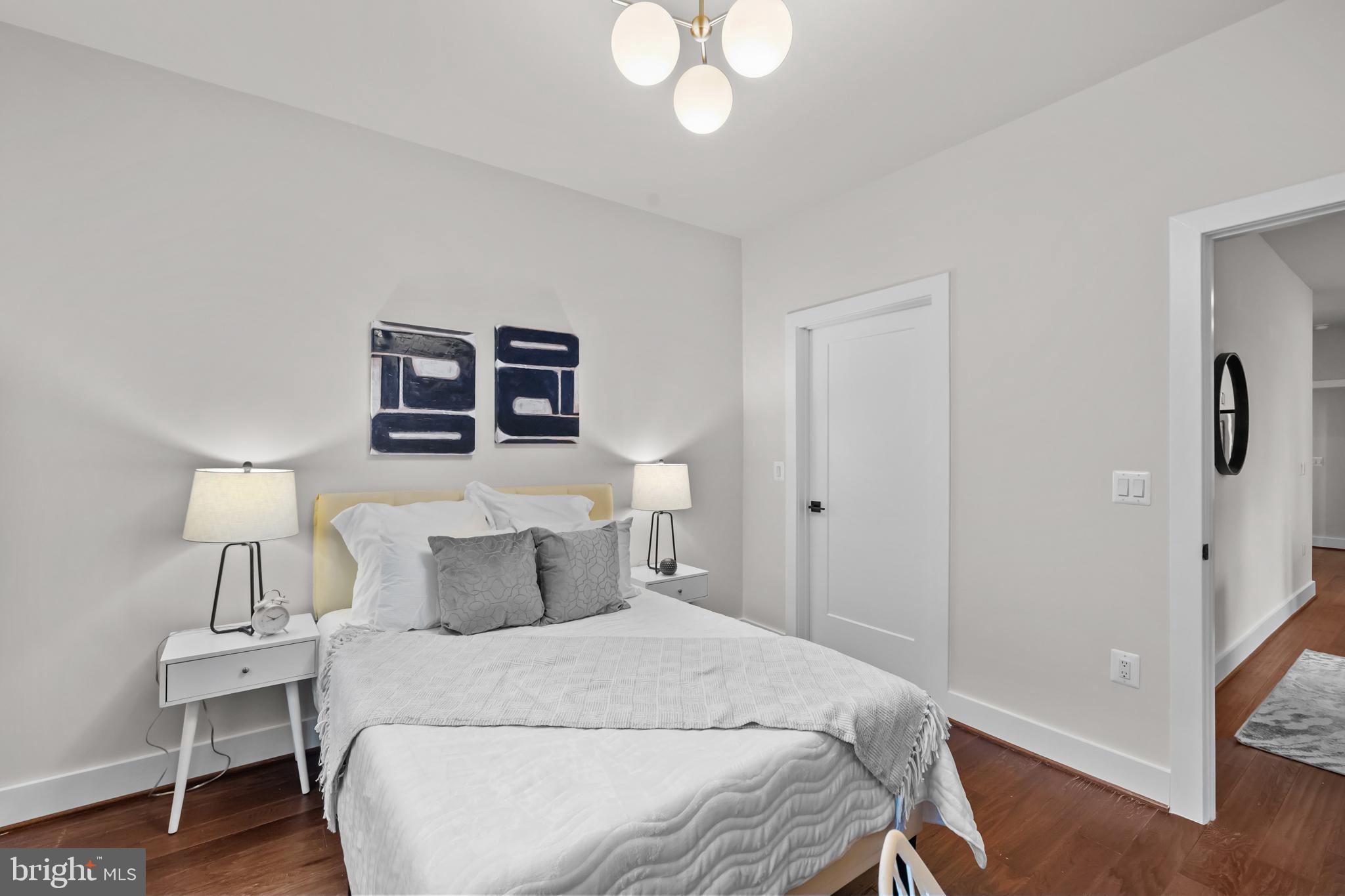 KEY AND NASH - Residential