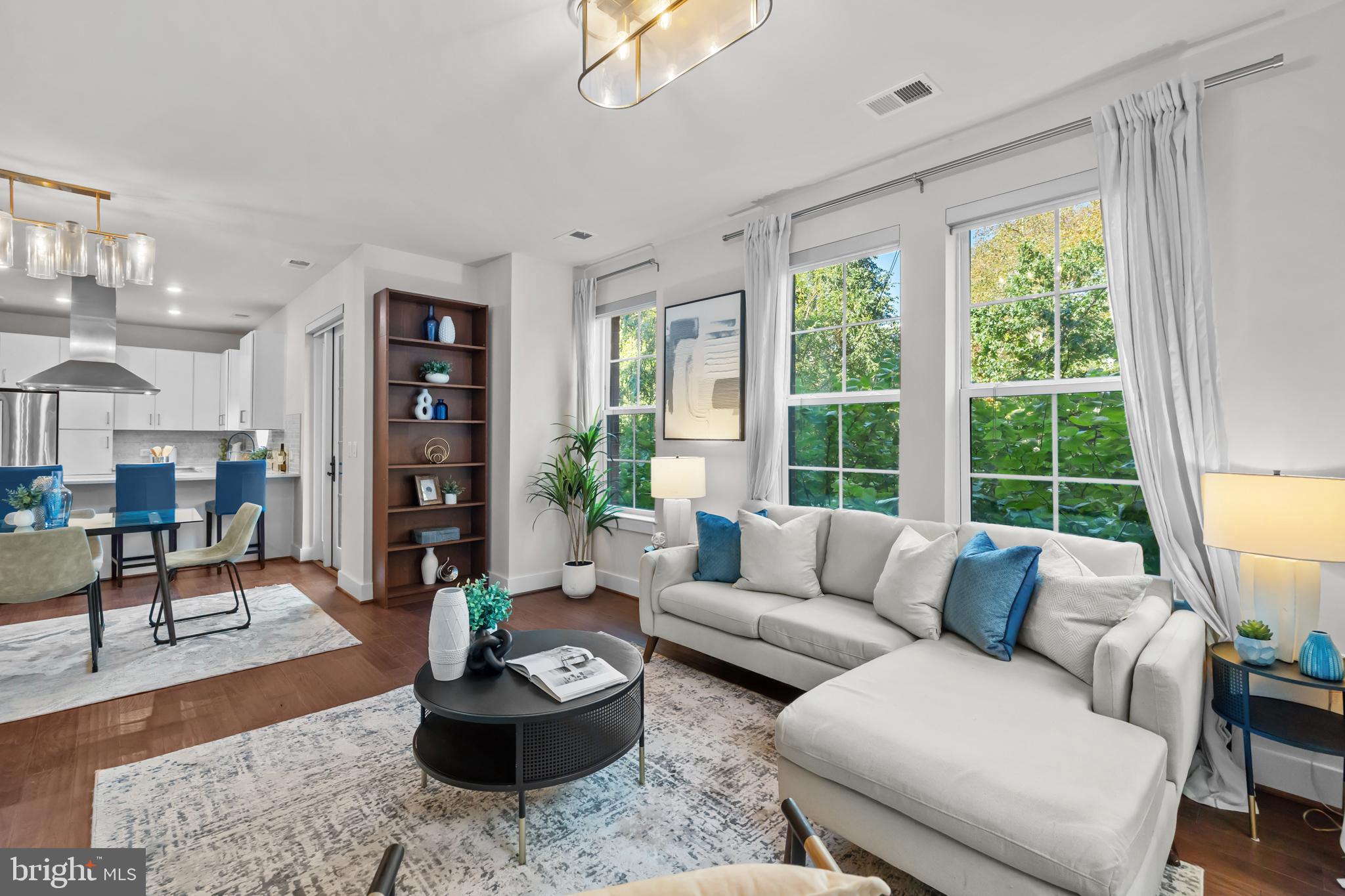 1411 KEY BOULEVARD 304