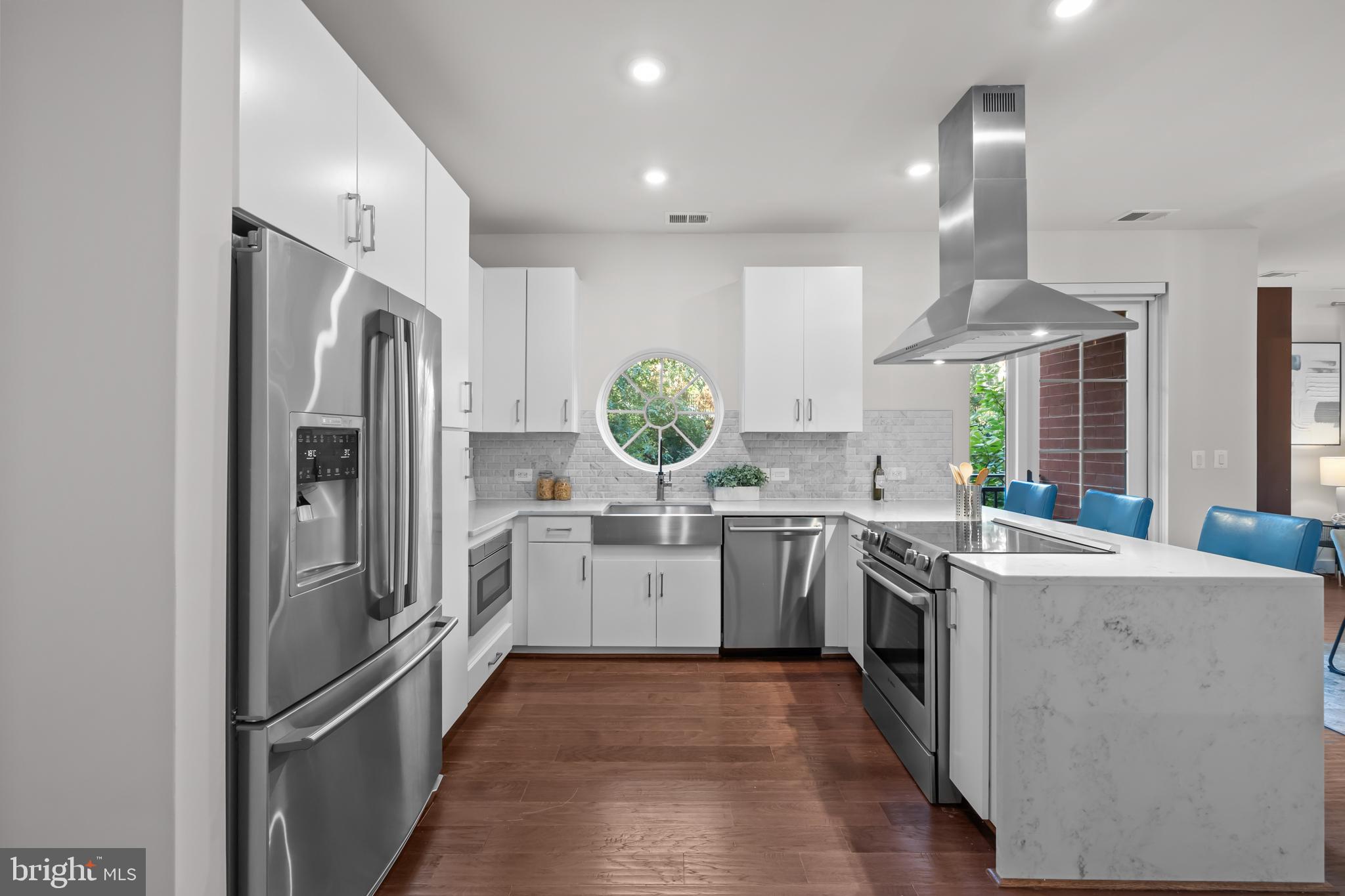 KEY AND NASH - Residential