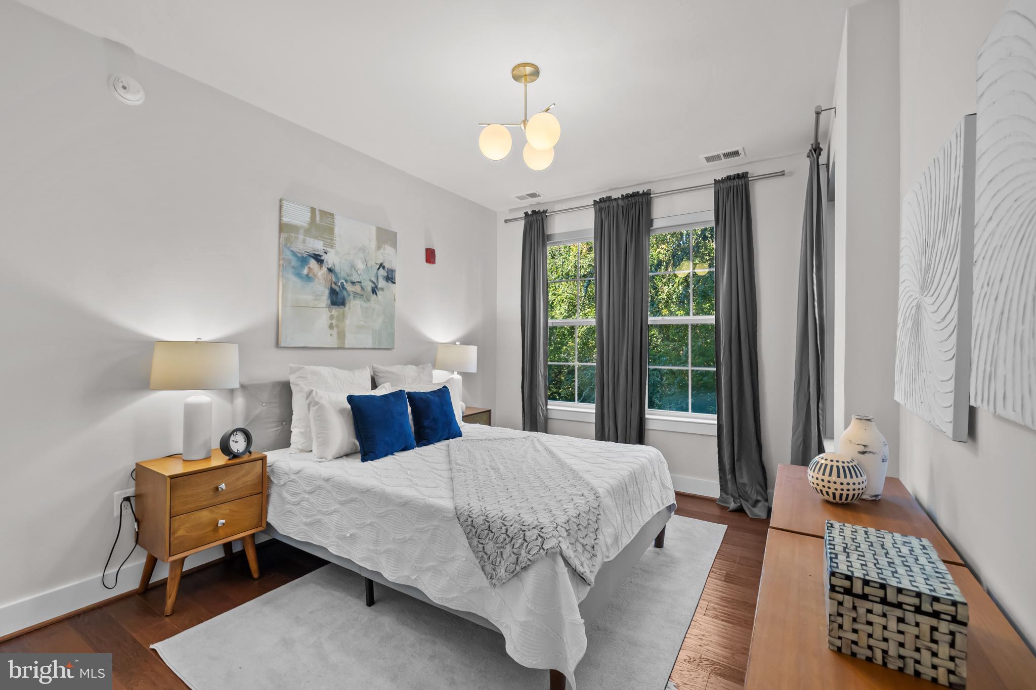 KEY AND NASH - Residential