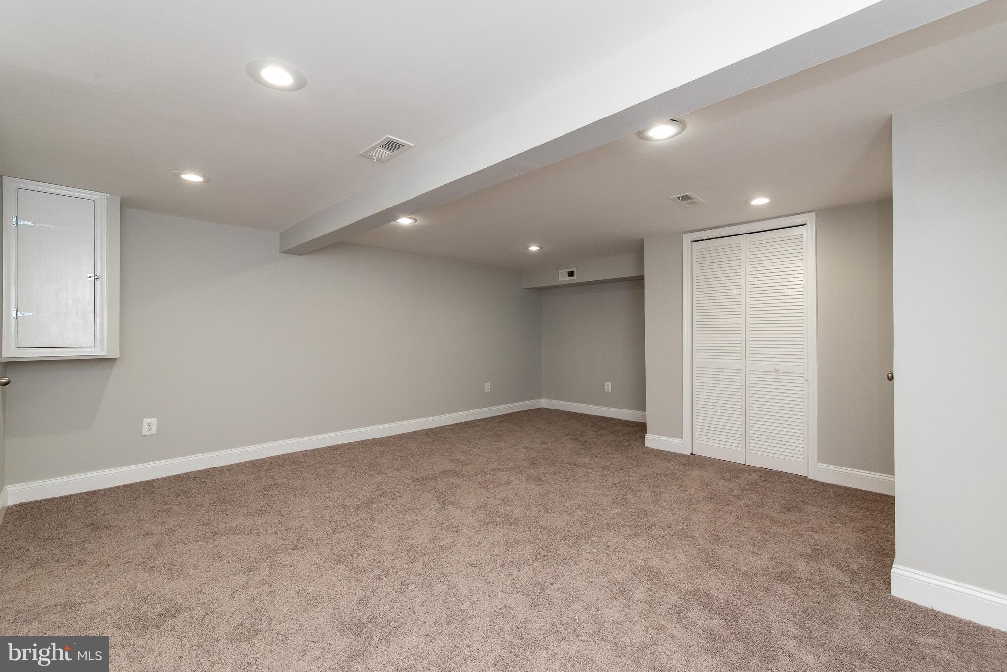 EDNOR GARDENS - LAKESIDE - Residential