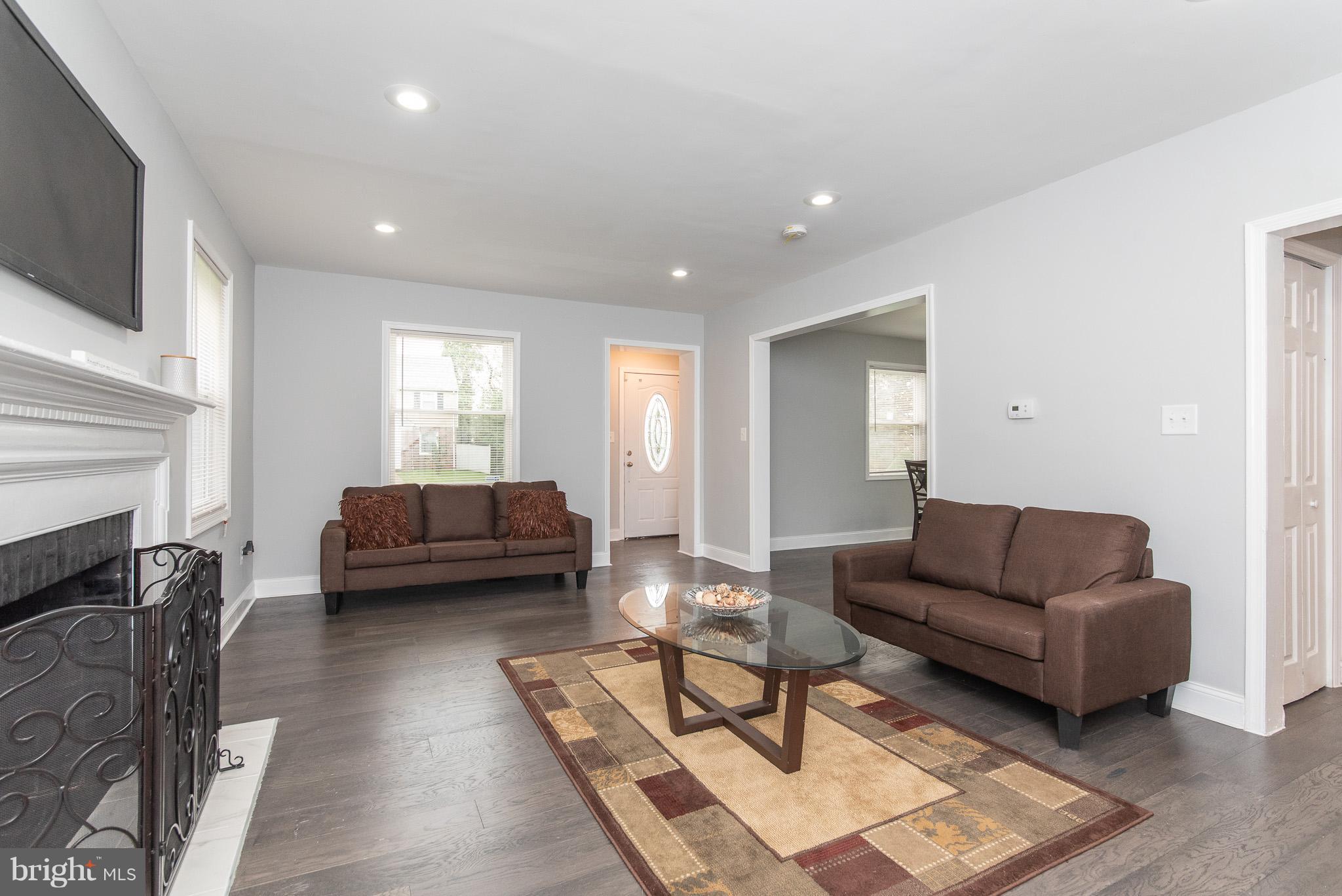 EDNOR GARDENS - LAKESIDE - Residential