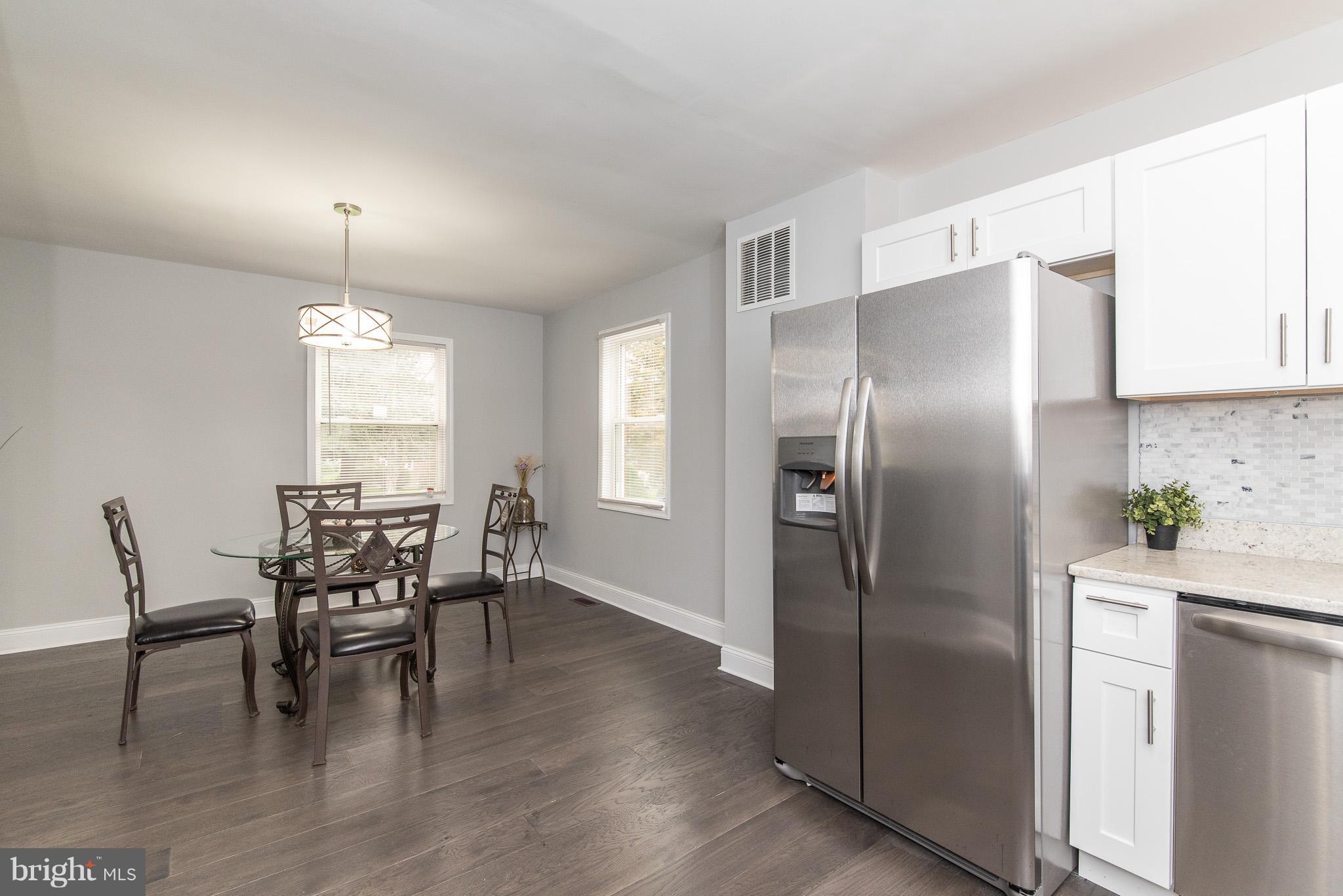 EDNOR GARDENS - LAKESIDE - Residential