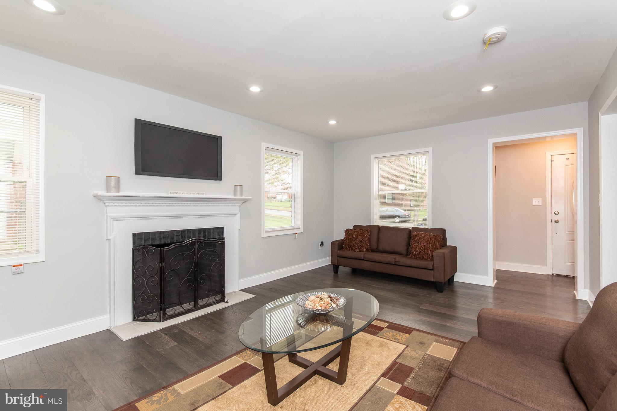 EDNOR GARDENS - LAKESIDE - Residential