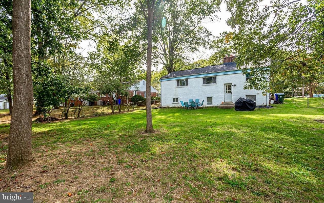 UNIVERSITY PARK - Residential Lease