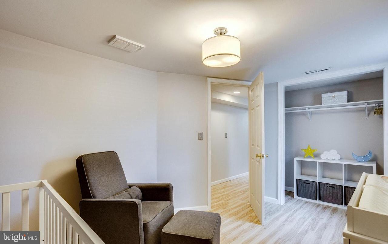 UNIVERSITY PARK - Residential Lease