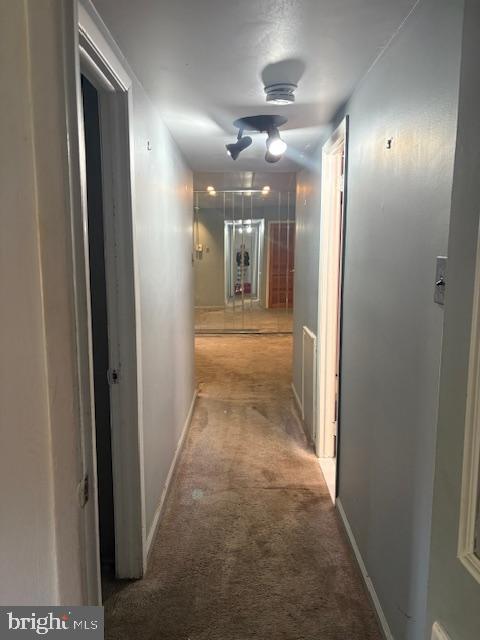 SOMERTON - Residential