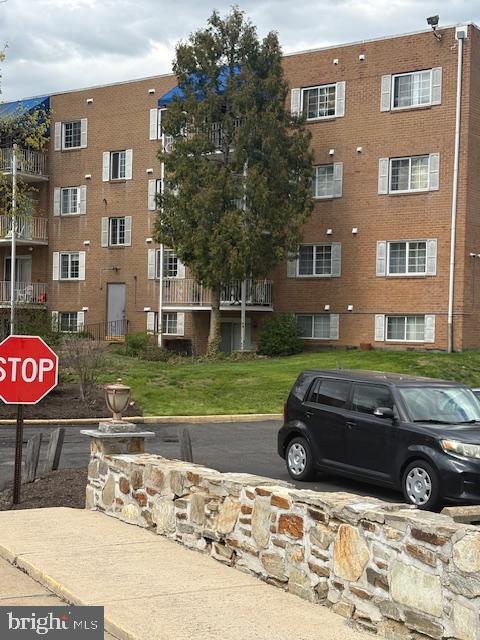 SOMERTON - Residential