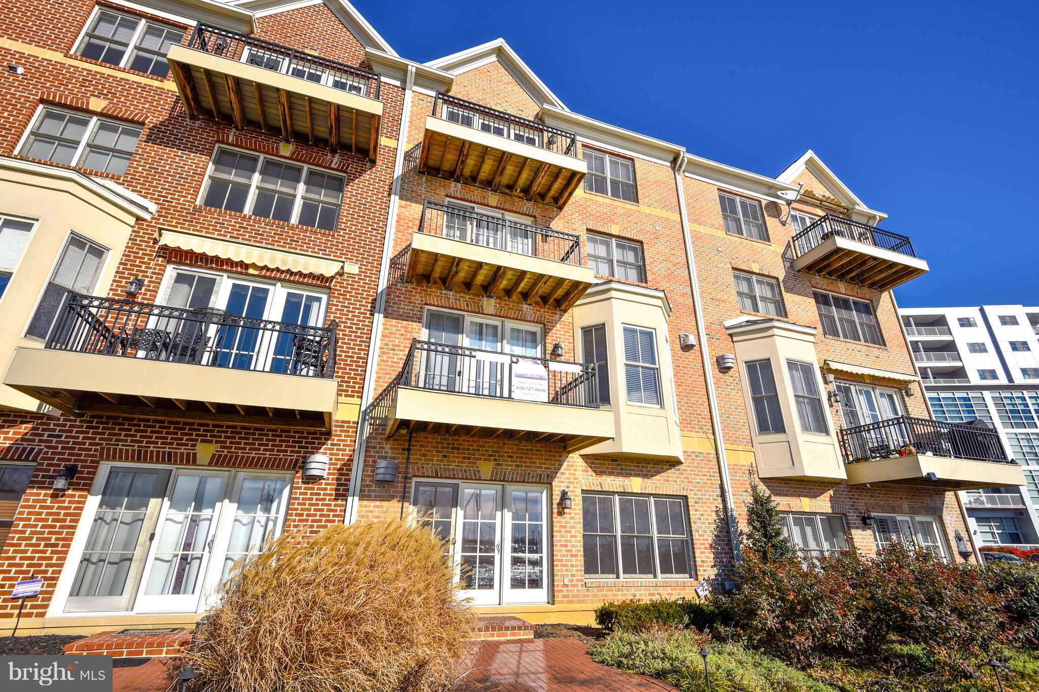 THE MOORINGS AT LIGHTHOUSE POINT - Residential