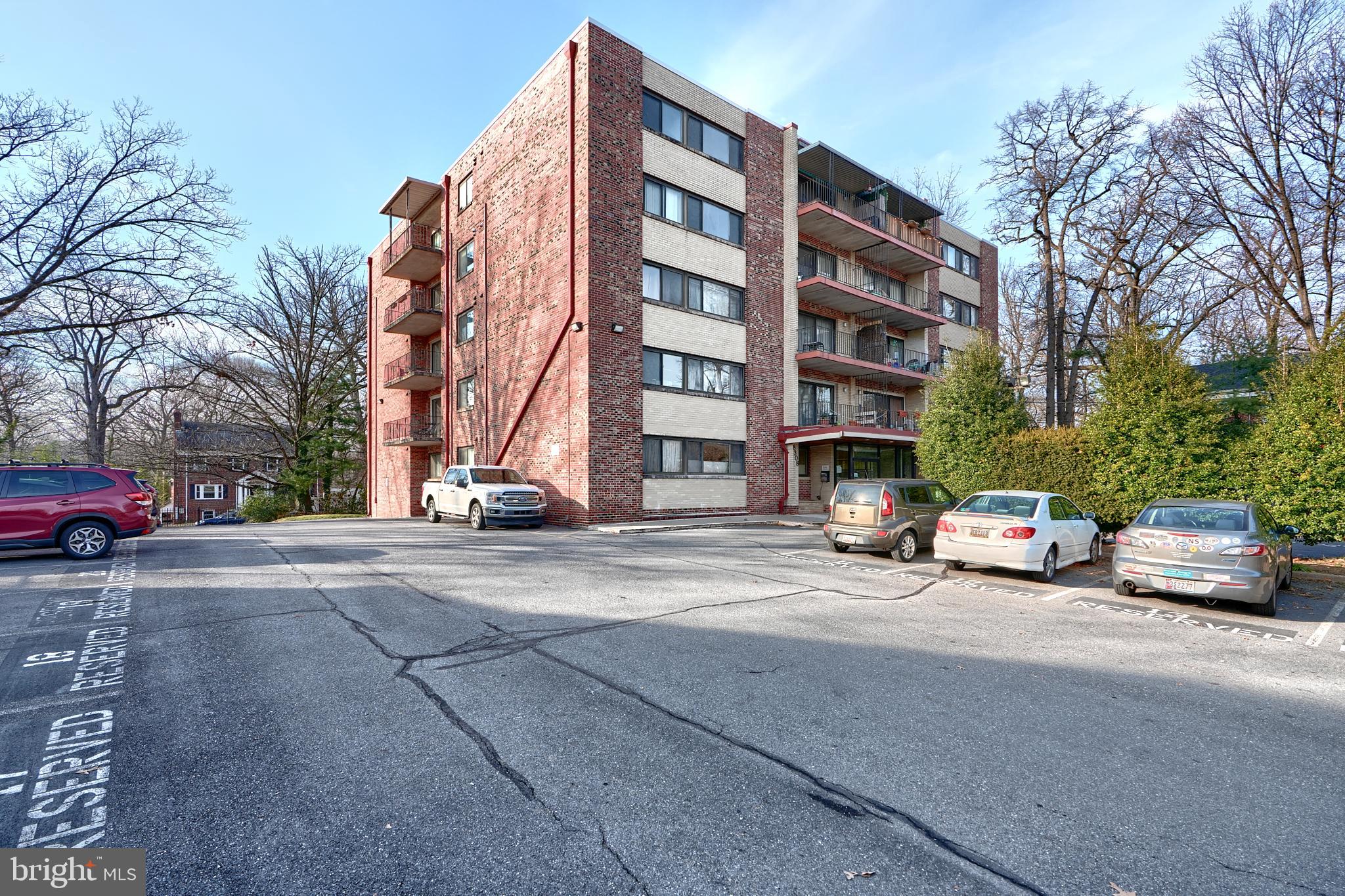 8308 FLOWER AVENUE 401