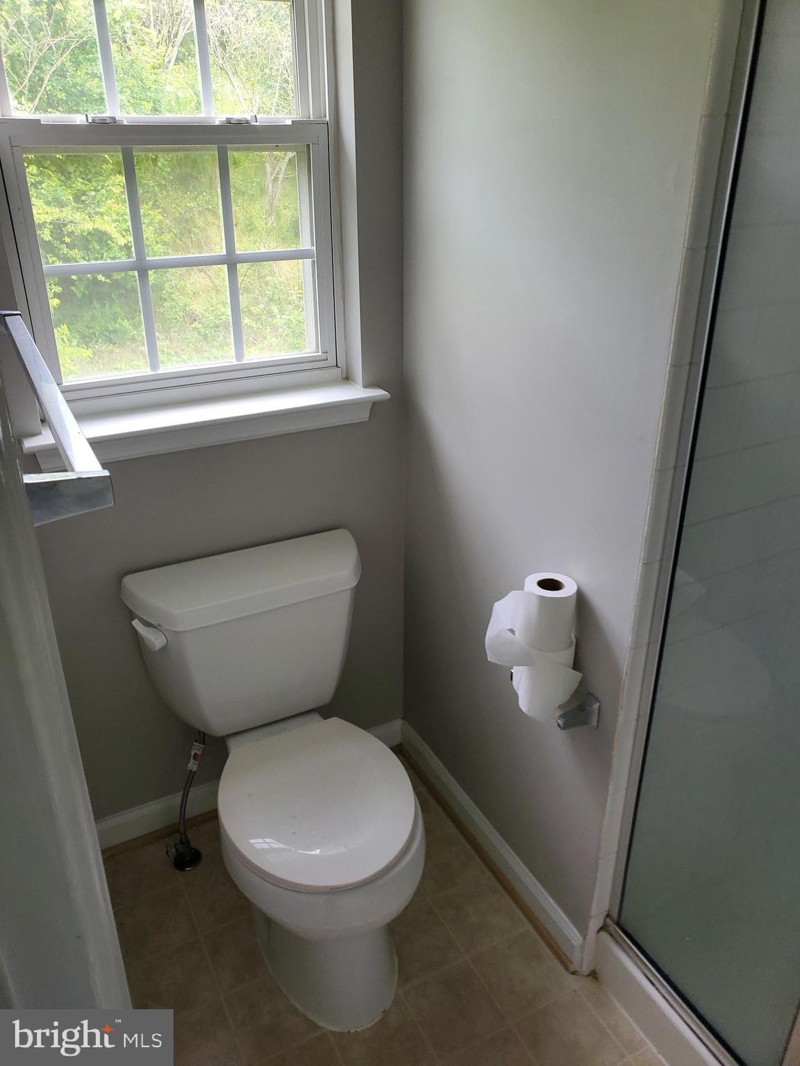 WAYSIDE VILLAGE - Residential Lease