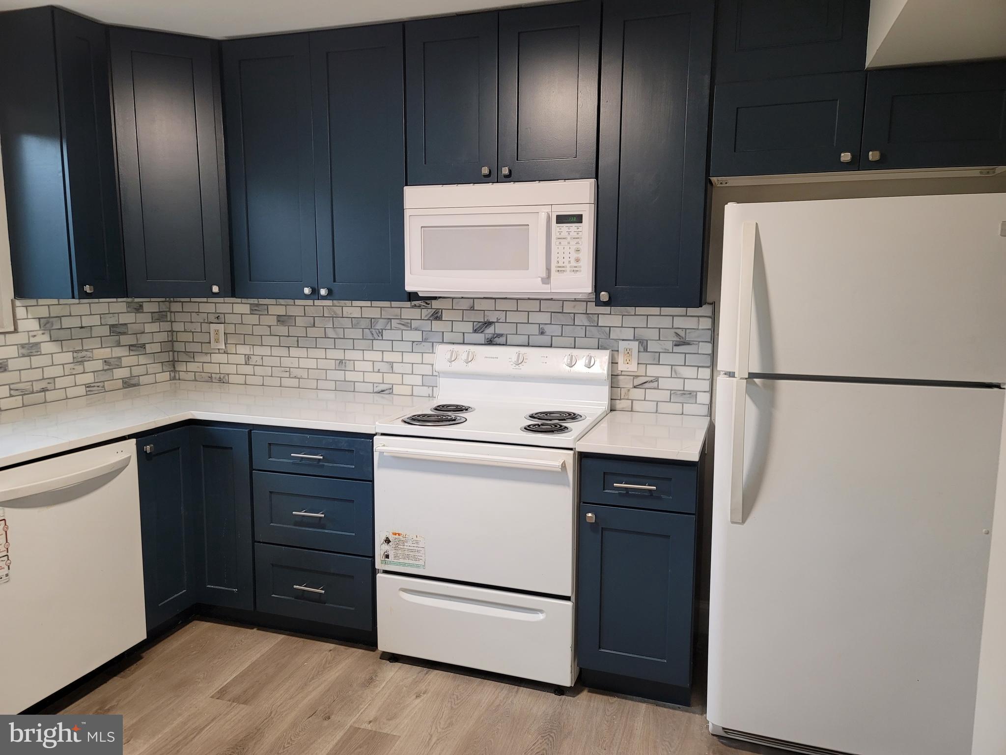 RIPPON LANDING - Residential