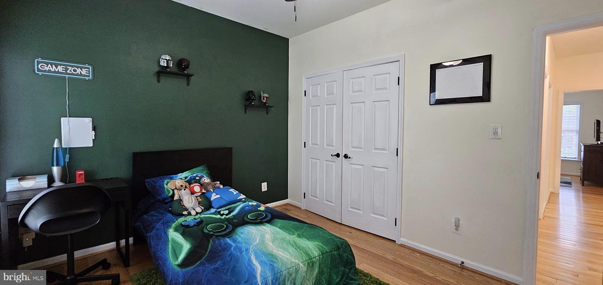 FALLSTON CROSSING - Residential