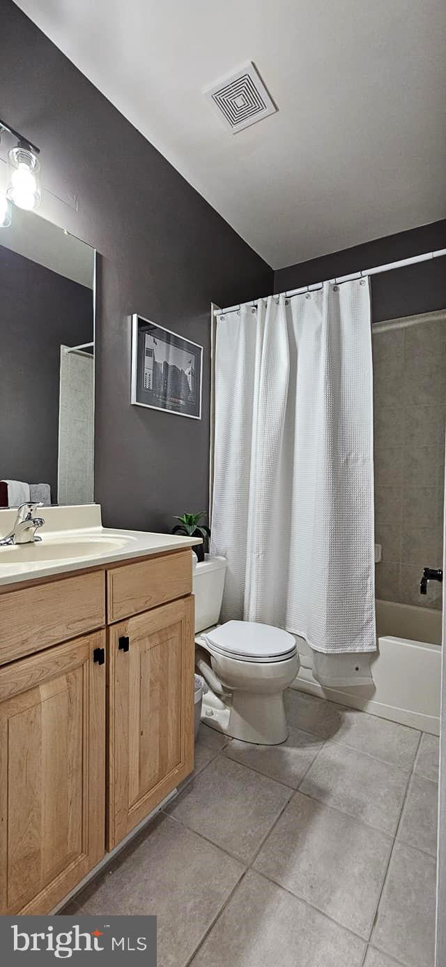 FALLSTON CROSSING - Residential