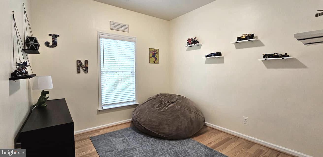 FALLSTON CROSSING - Residential