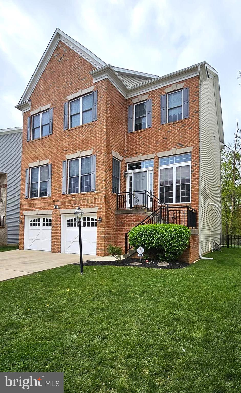 FALLSTON CROSSING - Residential