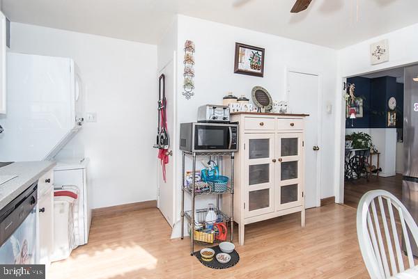 FOX CHASE - Residential