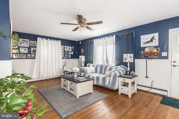 FOX CHASE - Residential