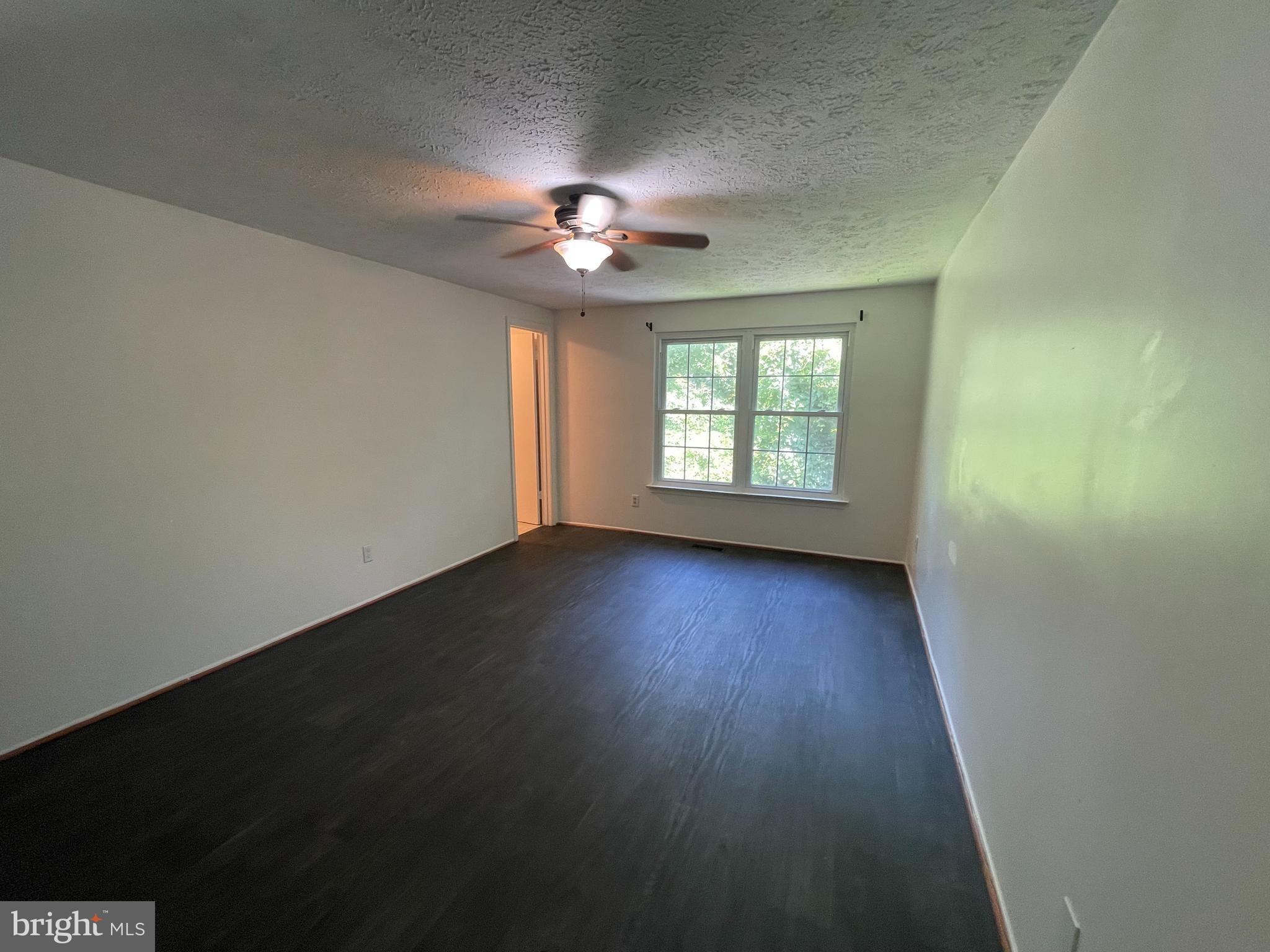 RIDGEVIEW ESTATES ADDITION - Residential Lease