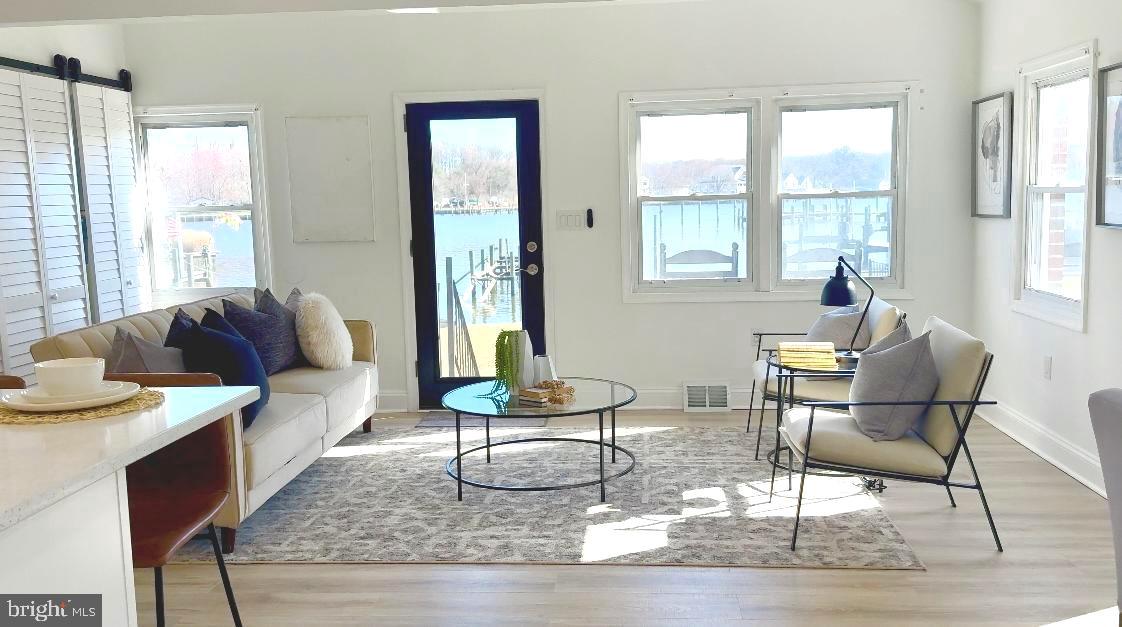 BOWLEYS QUARTERS - Residential