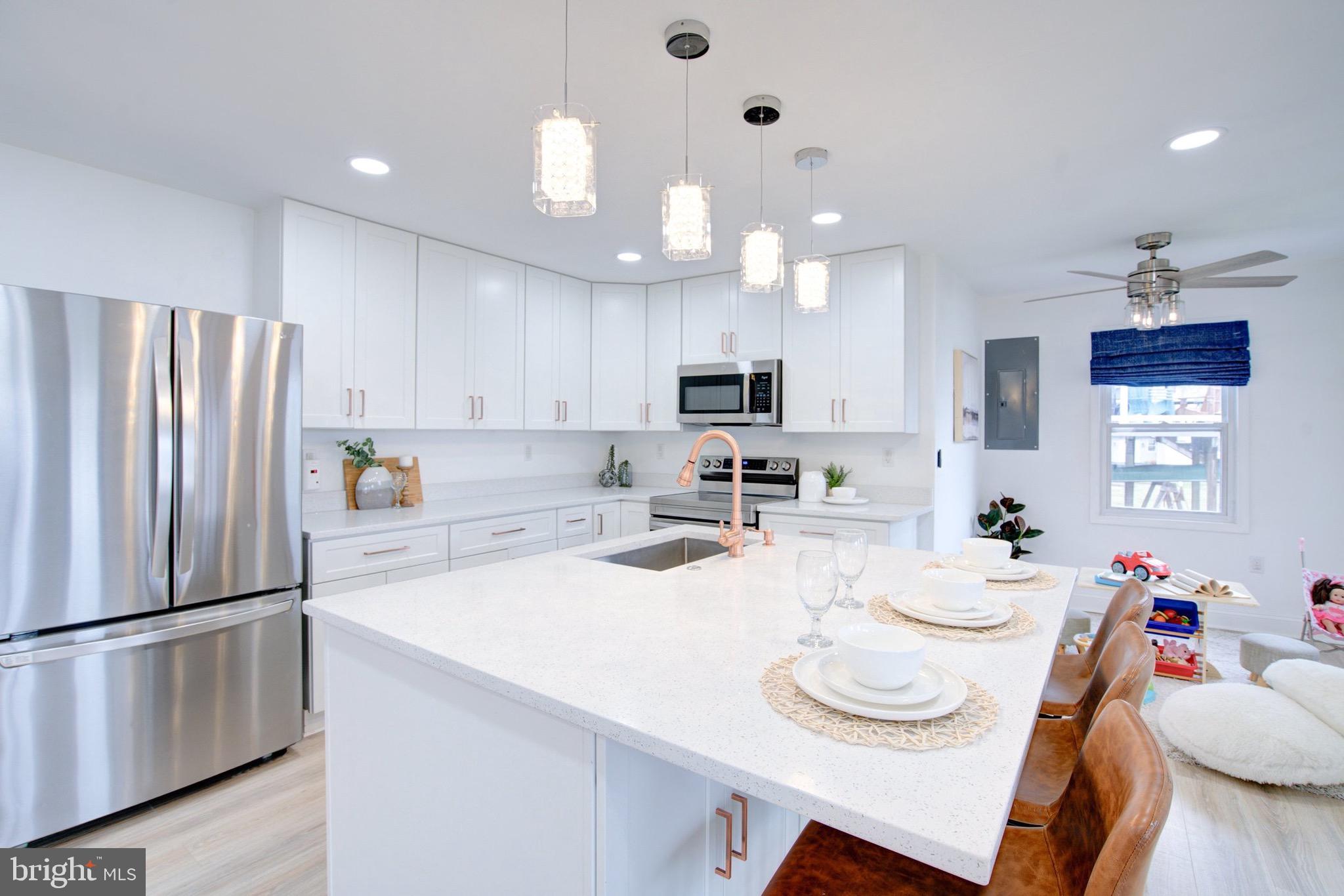 BOWLEYS QUARTERS - Residential