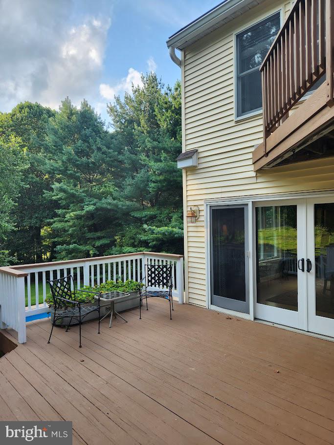 TRIADELPHIA FARMS II - Residential