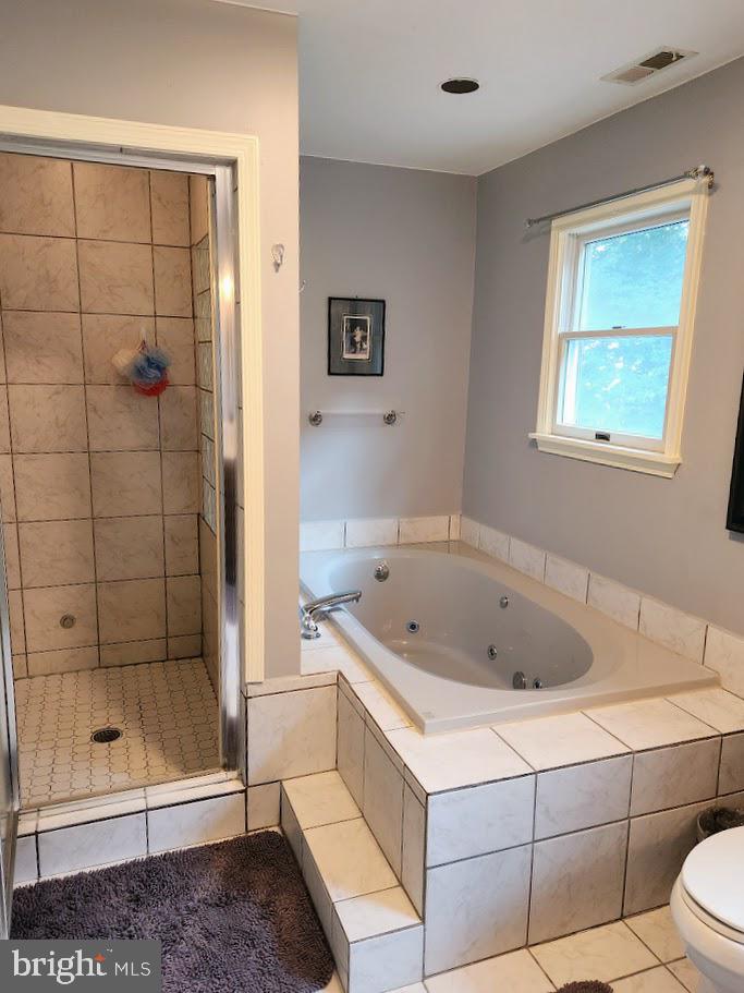 TRIADELPHIA FARMS II - Residential