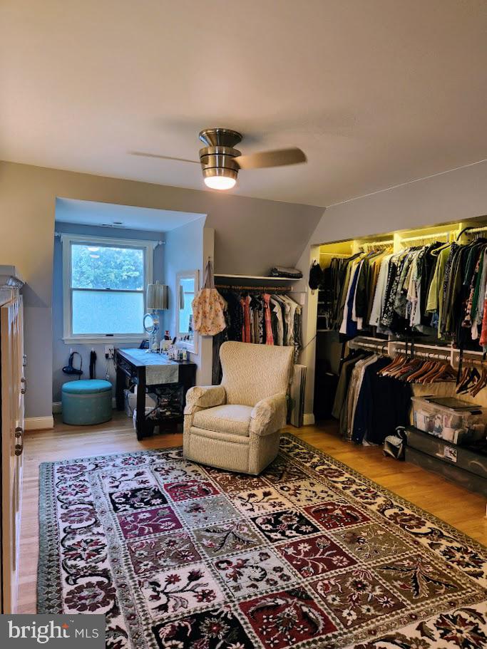 TRIADELPHIA FARMS II - Residential