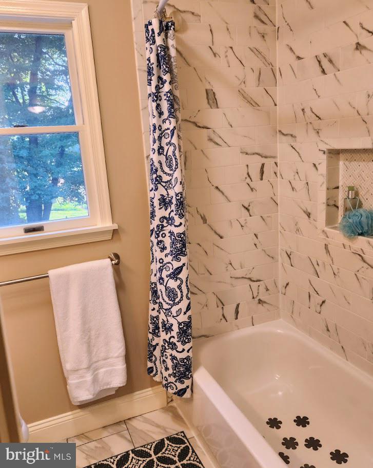 TRIADELPHIA FARMS II - Residential